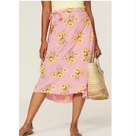 Pink Madewell Floral Wrap Skirt - Picture 1 of 2